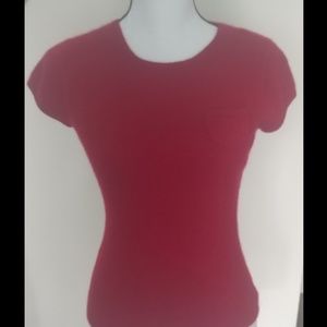 Red cashmere short sleeve sweater